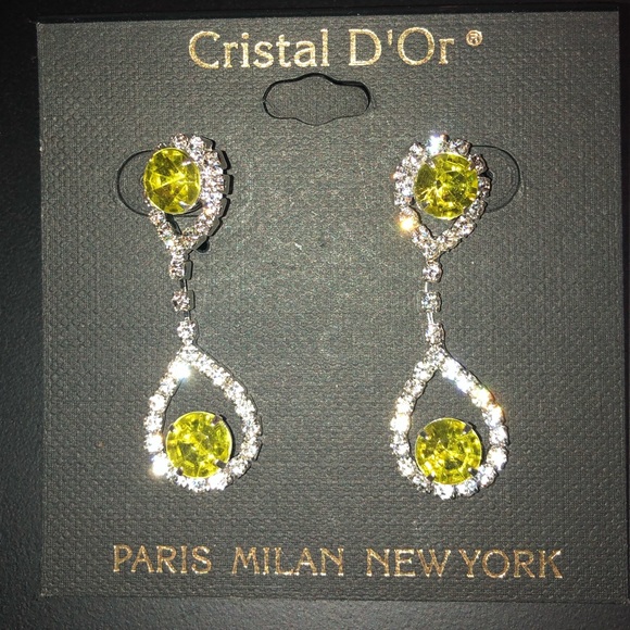 Prom/Pageant/Bridal Earrings - Picture 1 of 2